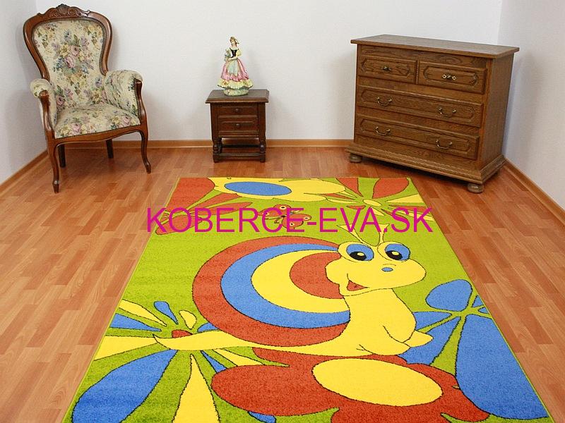Detský koberec Slimák zelený