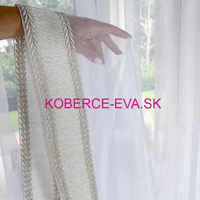 Záclona 122245 biela so zlatou výšivkou výška 300cm 