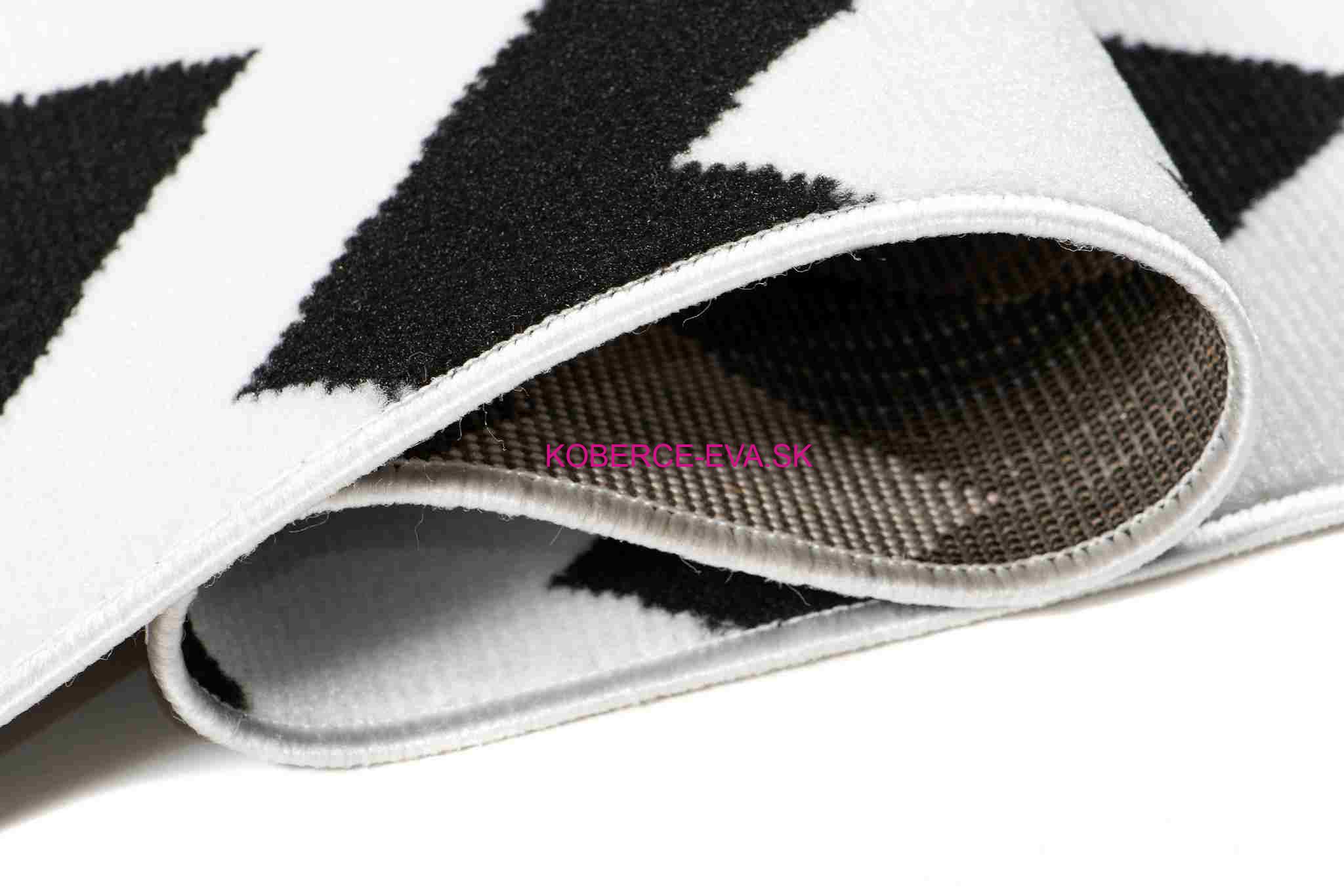 Kusový koberec BCF T238B W