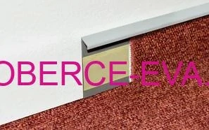 Rezanie kobercových soklov